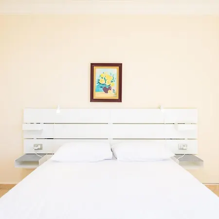 Home2book Stunning Sea Views El Poris *